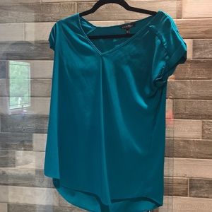 Express vneck satin T-shirt